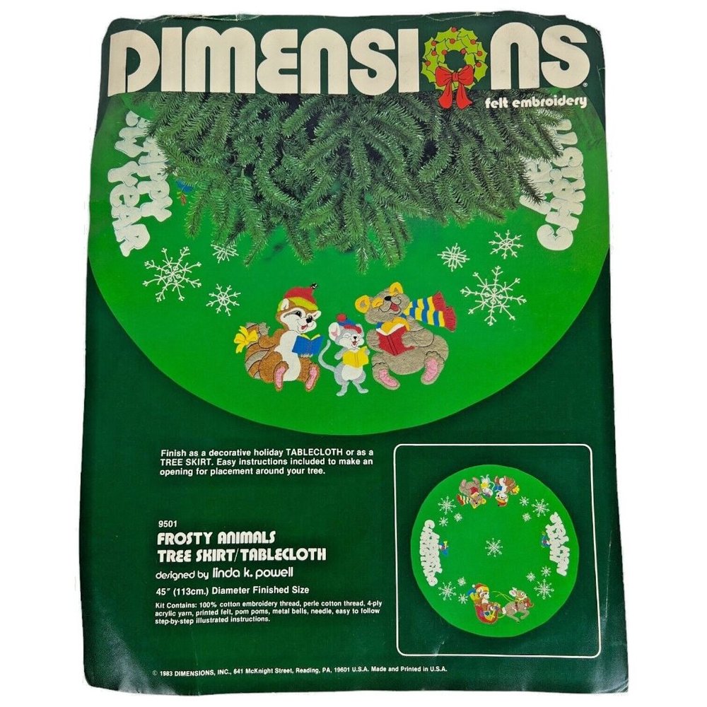 1983 Dimensions Frosty Animals Christmas Tree Skirt Kit Felt Applique Tablecloth